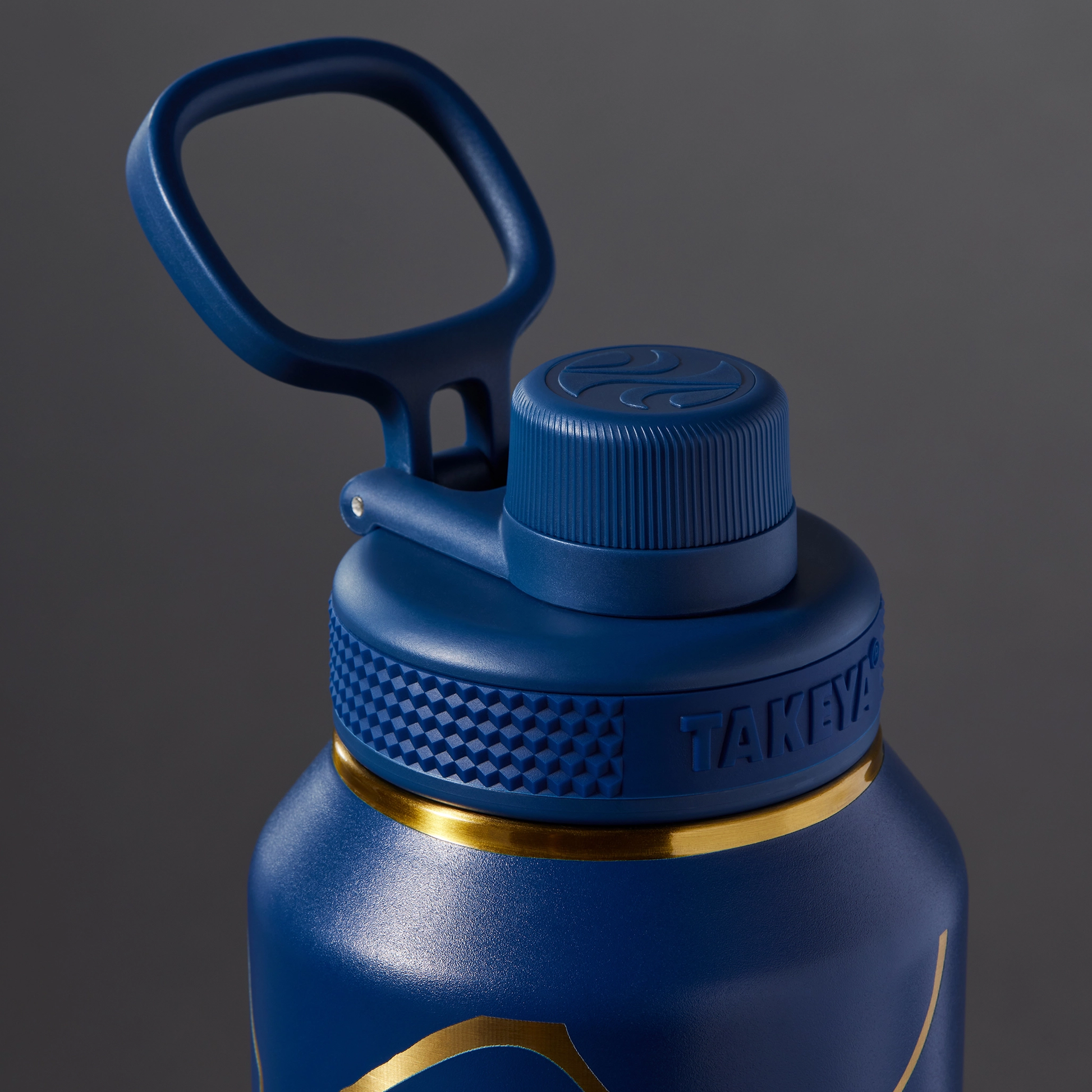 kintsugi-water-bottle-with-spout-lid-x9 51390-TK_HO25_Kintsugi_Takeya9266.png