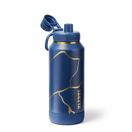 kintsugi-water-bottle-with-spout-lid-x9 TKS_SP25_SptBtl_GoldMarine_32oz_51390_v2_sRGB_SHD.png
